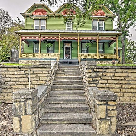 The Lilly House Historic Glen Rose Home With Porch! מראה חיצוני תמונה